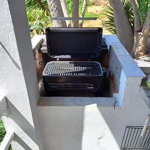 https://casas-serenas.madeira-islandshotels.com